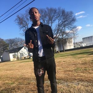 Meet your Posher, Darrell